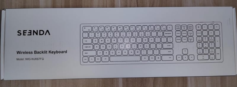 Seenda LED-es vezeték nélküli billentyűzet, QWERTZ, újratölthető, PC/laptop, űrszürke