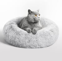 Love's Cabin 50cm-es Kerek Plüss Macska- és Kutyaágy - Mosható Donut Fekhely Csúszásgátlóval 1
