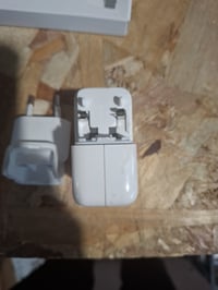 Apple 35 W-os kettős USB-C port hálózati adapter töltő — hibás, alkatrésznek: törött, működésképtelen darab (állapot: lásd a 2. képet) 5