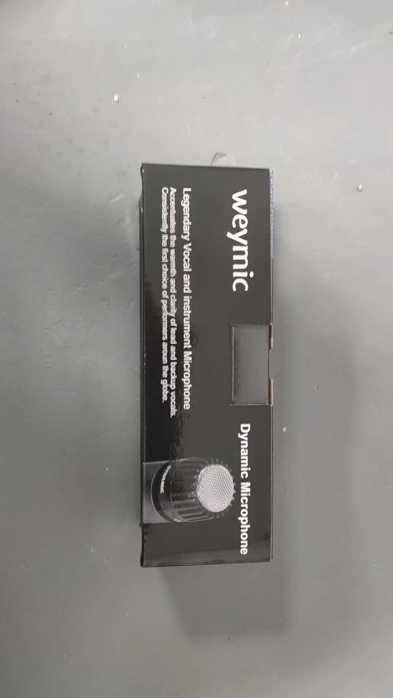 Weymic WM57 klasszikus stílusú dinamikus mikrofon énekhez és hangszerekhez