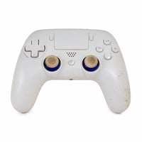 Bezdrôtový ovládač SUBSONIC pre PS5 a PC, biely, s RGB LED osvetlením, touchpadom a vibráciami – používaný 1
