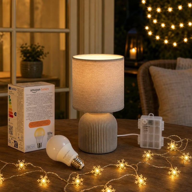 Večerná svetelná súprava: 1x smart LED žiarovka + 1x stolná lampa + 1x svetelná reťaz snehové vločky
