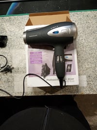 ProfiCare PC HTD 3113 sušilo za kosu 2200W s funkcijom ionizacije, difuzorom i usmjerivačem, Cool Shot, 3 stupnja, crno 2