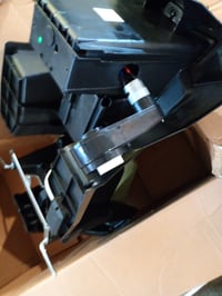 Quad electric pentru copii Feber Quad Boxer 12V – defect, funcționează parțial: lipsesc piese, motor de antrenare suspendat (stare: vezi a doua imagine) 6
