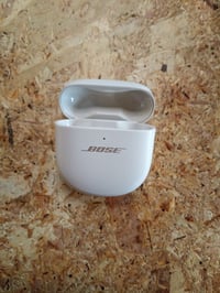Bose QuietComfort Ultra Earbuds Bluetooth zajszűrő — Töltőtok (alkatrész) 2