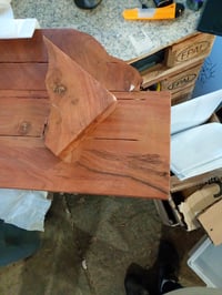 vidaXL Stolová doska z masívneho akáciového dreva s prírodnou hranou 180x40x3,8 cm – Poškodené – chybné, čiastočne funkčné: poškodený roh (stav: pozri 2. obrázok) 2
