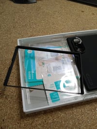 Nillkin Samsung Galaxy Z Fold 8 Frosted Shield zaštitna maska crne boje, kompatibilna s magnetskim punjenjem, maska za telefon otporna na udarce 3