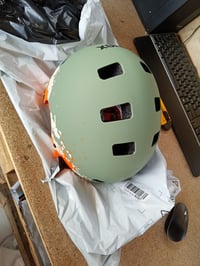 Cască de ciclism pentru copii Uvex Kid 3 CC, verde mușchi-nisip mat, circumferință cap 55-58 cm, cu reglare individuală a mărimii, ventilație optimă, utilizată 2