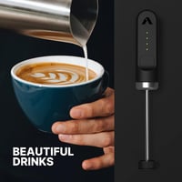 Subminimal NanoFoamer Lítium Tejhabosító | Újratölthető Kézi Barista Minőségű Tejhabosító Cappuccino és Latte Készítéséhez | 2 Sebességes Fe 5