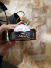 Vonkajšie nástenné svietidlo Philips Creek so snímačom pohybu, E27, 60 W — nefunkčné, na náhradné diely: chybný snímač pohybu (stav: pozri 2. obrázok) 4