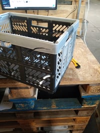 Cutie de depozitare pliabilă keeeper Ben, set de 2 bucăți, 54x37x28 cm, 45 l — cu defect, funcționalitate parțială: capacul cutiei este rupt (stare: vezi a 2-a fotografie) 2