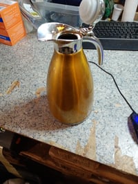 Cabilock Rozsdamentes Acél Termosz Kancsó 1,5 L Dupla Falú Vákuumos Hőtartó Arany Színű — használt (állapot: lásd a 2. képet) 2