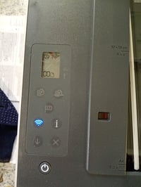 HP Smart Tank 5105 3-u-1 tintni pisač u boji — neispravan, za dijelove: iskrivljen skener, pogreška u prepoznavanju glave (stanje: vidi 2. sliku) 4
