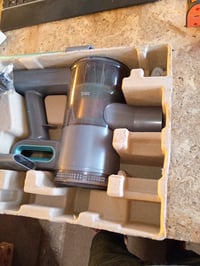 Aspirator cu fir 3 în 1 Tower T513006 VL20 cu filtru HEPA, rezervor 1 L, 400 W, albastru aqua, utilizat 4