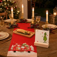 Grinch blagdanski set: dekoracija + nadstolnjak + 4x svijećnjak jelen + pladanj 1