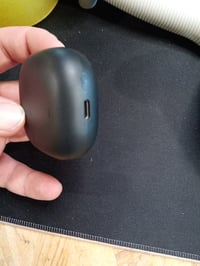 Bezdrôtové slúchadlá Xiaomi Redmi Buds 8 Lite, ANC — chybné, na náhradné diely: bez nabíjacieho kábla, nefunkčné (stav: pozri 2. obrázok) 7