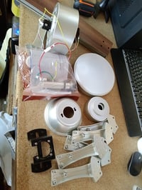 Airwit 132 cm Mennyezeti Ventilátor LED Világítással, 6 Fa és Ezüst Lapát, DC — látható kopás az alkatrészeken (állapot: lásd a 2. képet) 2