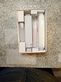 Oral-B iO Series 2 Elektromos Fogkefe, Rózsaszín, 3 Tisztítási Mód, Utazótok, Braun — Oral-B fogkefefej nélkül (állapot: lásd a 2. képet) 2