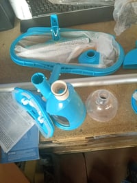 Intex Deluxe Pool Maintenance Kit 28003 5 részes medence tisztító készlet kiegészítő — karcos és kopott felület (állapot: lásd a 2. képet) 3