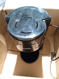 Cafetieră cu filtru SEVERIN KA 9307 cu 2 termosuri, capacitate 2x8 cești, negru, utilizată 5