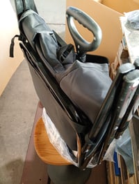 Cărucior de grădină pliabil Amazon Basics, negru, cărucior utilitar de exterior — finisaj ruginit (stare: vezi a 2-a imagine) 5