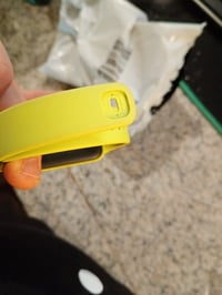 Brățară inteligentă Xiaomi Smart Band 9 Active verde, ecran TFT de 37 mm — defectă, funcționează parțial: ecran ușor zgâriat (stare: vezi a 2-a imagine) 2