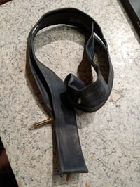 Schwalbe DV7A zračnica za bicikl 20 cola 28/37-438/451 Woods ventil 32 mm crna rabljena 2