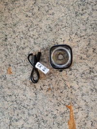 Set lumini pentru bicicletă Fischer Square 90 lm, încărcare USB, IP44, StVZO — Fără lampă spate (stare: vezi a 2-a poză) 2