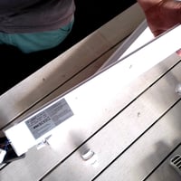 ALUSSO LED Nedveshelyiség Lámpa 120 cm 36W 4320LM 4000K IP65 Vízálló Mennyezeti — A 2 lámpából az egyik sérült (állapot: lásd a 2. képet) 3