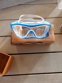 Plavecká maska Arena The One Mask pre dospelých unisex, s čírymi sklami, UV ochranou a vrstvou proti zahmlievaniu, v modro-priehľadnej farbe 2