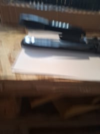 Zošívačka s dlhým ramenom Rapesco 1464 Marlin, čierna, 39 cm, neúplná (chýba 5000 ks spôn 26/6 mm — stav: pozri 2. obrázok) 4