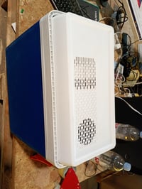 Elektrická chladiaca autochladnička Mobicool Mirabelle MM24 DC, 21 litrov, modrá, 12V termoelektrický chladiaci box, vhodná aj za zadné sedadlá, 15 °C 3