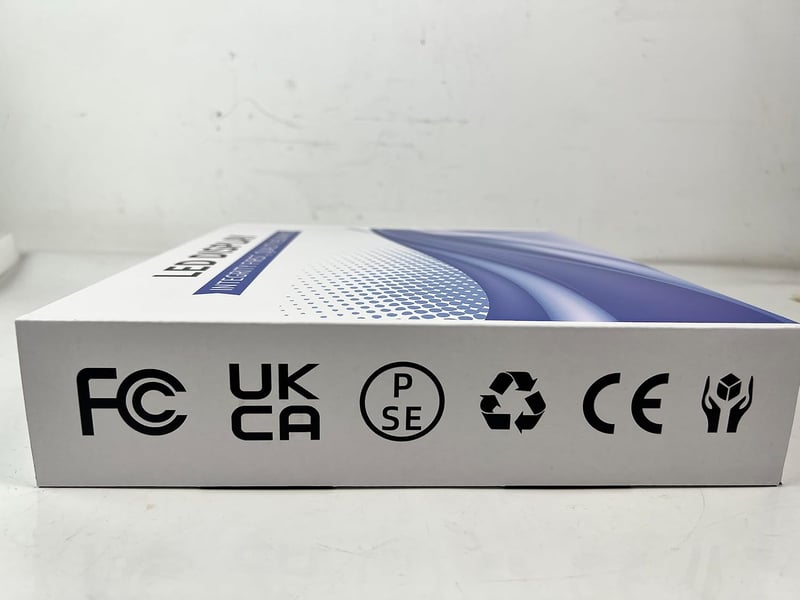 Prechen 10,1" Hordozható HD Monitor HDMI/VGA/AV/BNC - Beépített Hangszóróval