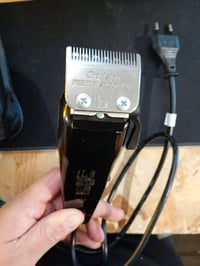 Aparat de tuns pentru bărbați Wahl Elite Pro cu fir, cu piepteni Secure-Fit, accesorii: foarfecă, pieptene și geantă de depozitare, stare utilizată 3