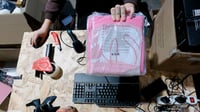 Saltea Gonflabilă de Piscină Sloosh pentru Adulți, cu Suport pentru Pahare și Suport pentru Picioare, Fotoliu Plutitor Impermeabil pentru Petreceri la Piscină sau în Grădină vara 10