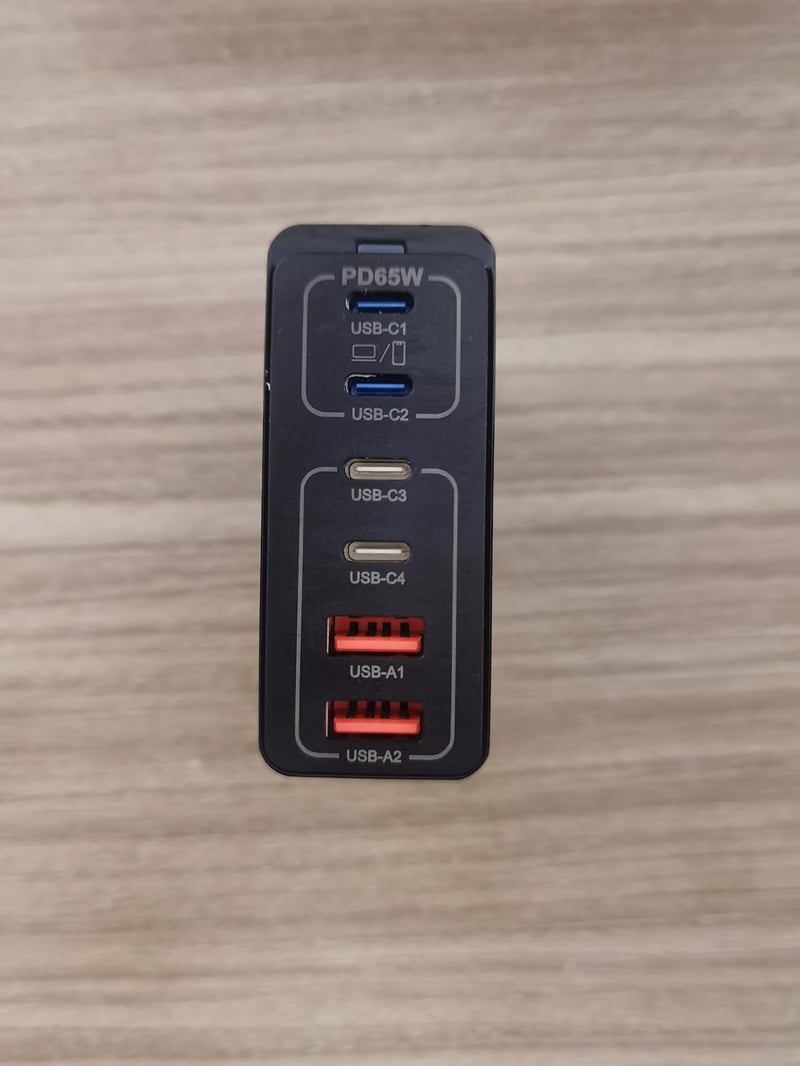 GaN 165W USB-C töltő 6 porttal - iPhone, Samsung, laptop kompatibilis