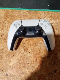 Sony DualSense bežični kontroler za PS5 u bijeloj boji, rabljeno stanje, PlayStation 5 gamepad 2