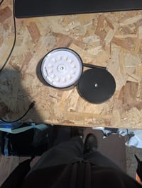 Briloner LED asztali lámpa USB-C érintésvezérelt dimmelhető — hibás, alkatrésznek: működésképtelen, javításra (állapot: lásd a 2. képet) 2
