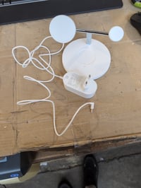 Bezdrôtová nabíjačka Belkin BoostCharge Pro 3 v 1 Qi2 — chybná, na súčiastky: nenabíja (stav: pozri 2. obrázok) 2