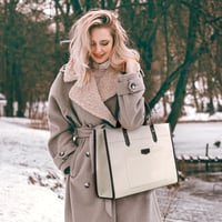 Missnine Elegáns 15,6 Hüvelykes Laptop Táska - Vászon Notebook Táska Munkához, Oktatáshoz és Utazáshoz - Fekete-Bézs Női Hordtáska 2