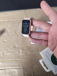 Ceas inteligent Samsung Galaxy Fit3 pentru fitness și monitorizarea activității, culoare Pink Gold, 36 luni — fără cablu de încărcare (stare: vezi a 2-a imagine) 2