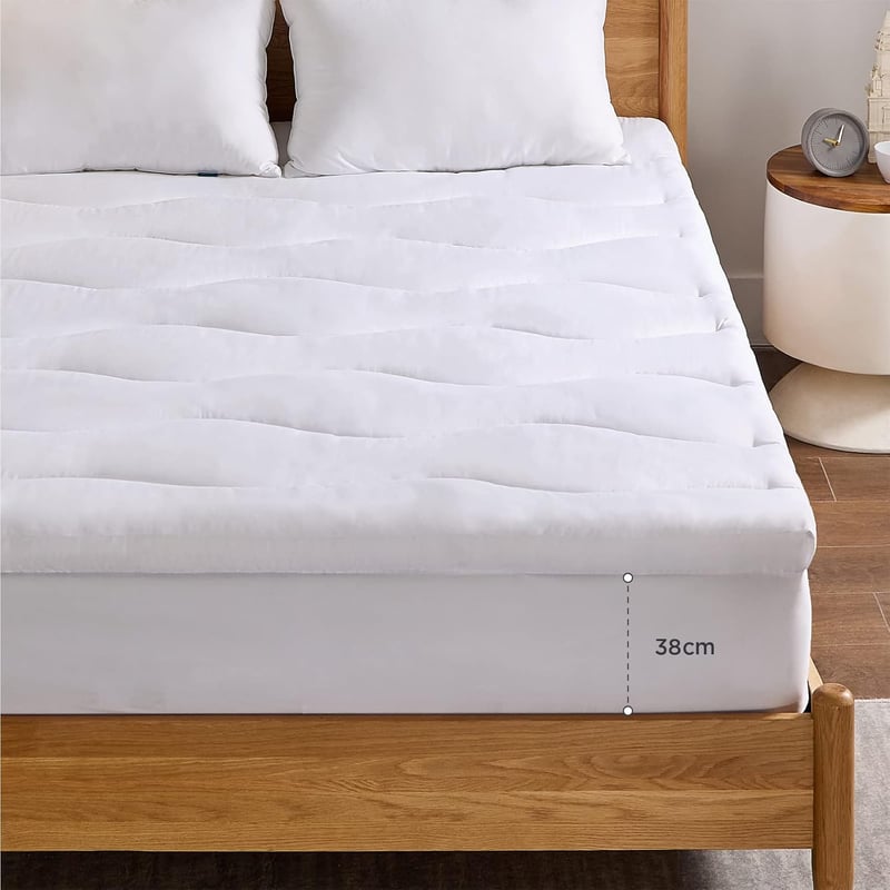 Bedsure Matracvédő 90x200 cm - 4 cm Vastag Steppelt Poliészter Párna Matracra, 38 cm-es Mély Zsebekkel, Mosható, Légáteresztő, Csúszásgátló 