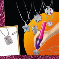 Set de creație bijuterii Lena Metal Jewelry Engrave and Flip pentru fete – Gravator — piesă cu urme vizibile de utilizare (stare: vezi a 2-a fotografie) 1