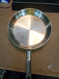 Tefal Duetto On B8660634 tava od nehrđajućeg čelika 28 cm, bez neprijanjajućeg premaza, kompatibilna sa svim vrstama ploča za kuhanje, rabljeno 2