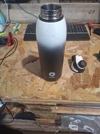Termos din oțel inoxidabil FJbottle cu capac magnetic 400ml/600ml/800ml/1L/1,5L — exterior ușor lovit, miros de ceai (stare: vezi a 2-a fotografie) 2