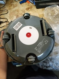 Robot de curățare a piscinei cu acumulator Redkey S100, autonomie de 200 de minute, înclinație de 18° — fără cablu de alimentare (stare: vezi a 2-a imagine) 4