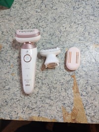 Braun Silk-épil 9 Flex 9-030 3D dámsky epilátor, biela/ružovozlatá, holiaci strojček a zastrihávač — použité (stav: pozri 2. obrázok) 2