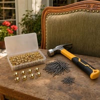 Set za restauraciju namještaja: 320 čavlića + 50 čavala + čekić + 8 ukrasnih kapica 1