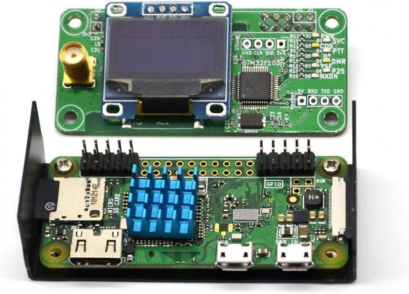 Raspberry Pi Zero W MMDVM Hotspot szett OLED kijelzővel és antennával - 16GB-os újracsomagolt