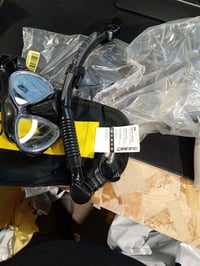 Cressi Big Eyes Evolution búvármaszk és Alpha UD snorkel szett, fekete/fekete, felnőtt méret, snorkelezéshez és búvárkodáshoz, olasz 5